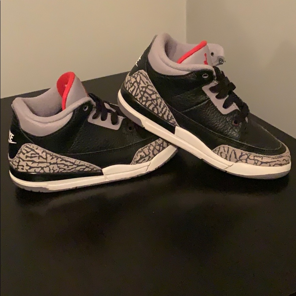 Nike Air Jordan 3 black cement